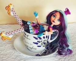 Madeline Hatter (отчаянная безумица) — биография персонажа, фото и обзоры кукол